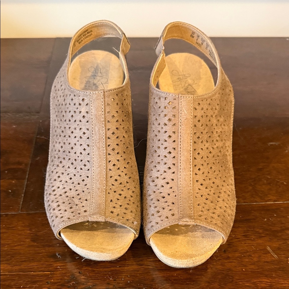 Life Stride Beige Perforated Slingback Mules
